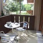 Flat With Terrace In A Great Spot - Beahost Διαμέρισμα Μπιμπιόνε